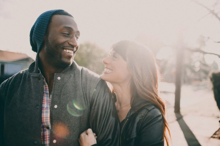 Nos conseils pour faire des rencontres amoureuses mixtes francophones